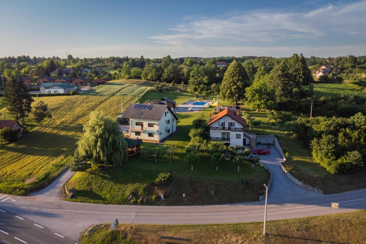 Apartments Lucija Slunj Eksteriør billede