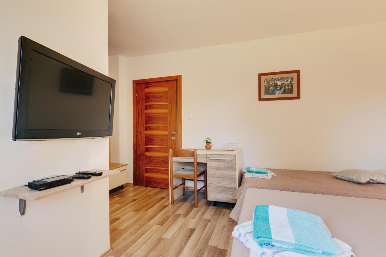 Apartments Lucija Slunj Eksteriør billede